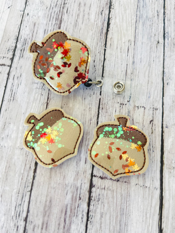 Acorn Shaker Badge Feltie
